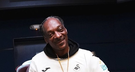 Snoop Dogg is Co-owner of an English Football Club